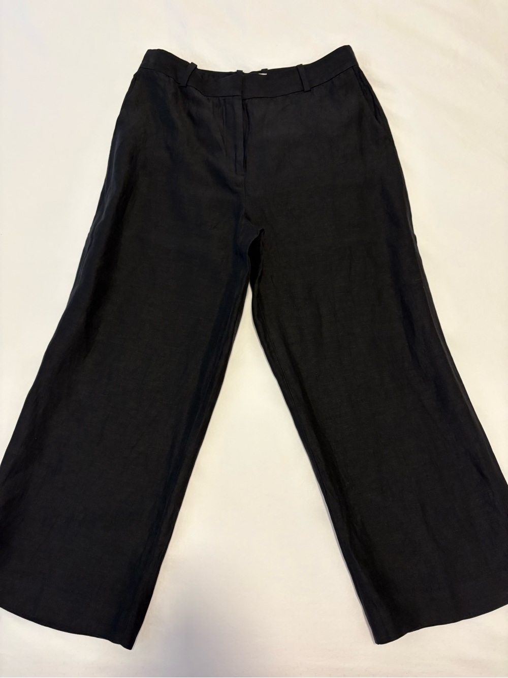 Aritzia Babaton Black Linen Crop Pants